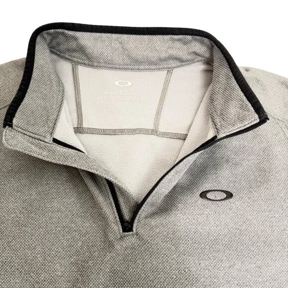 Oakley 1/4 Zip Pullover - Gray - XL - Coeur D Alene Golf Resort - Picture 8 of 12